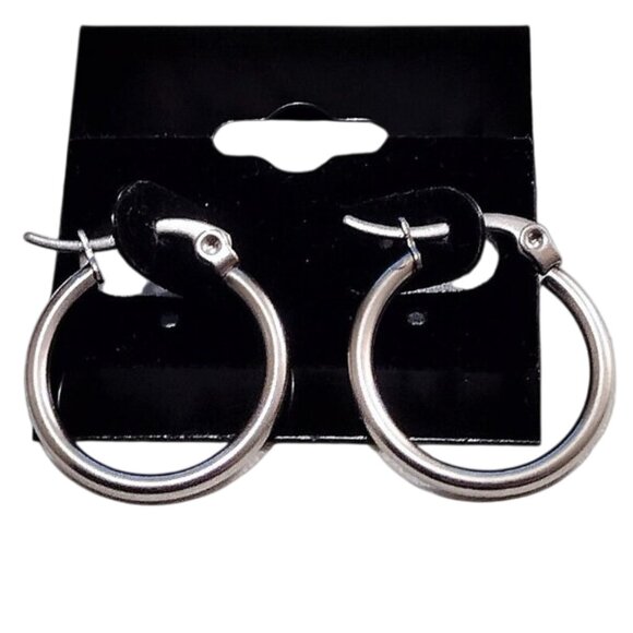 3/4 Inch 20mm Tube Hoop Pierced Post Earrings Silver Tone - Picture 5 of 5